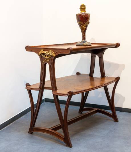 LOUIS MAJORELLE, Mahogany tea table | Galerie Origines